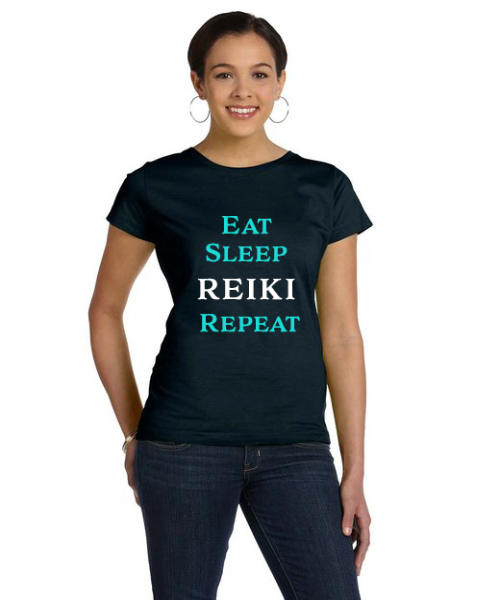 Eat Sleep Reiki repetir camiseta